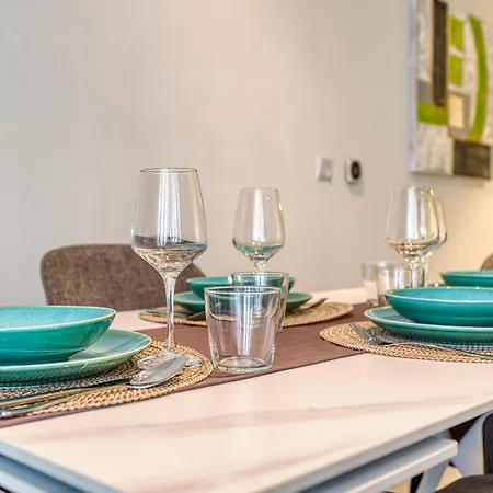 Official Mercury - With Rooftop Pool Access San Ġiljan