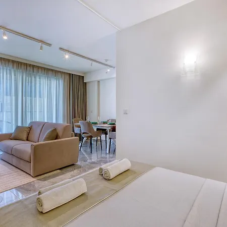 Official Mercury | With Rooftop Pool Access * Saint Julian's