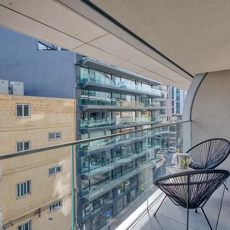 Apartmán Official Mercury - With Rooftop Pool Access