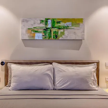 Apartmán Official Mercury - With Rooftop Pool Access