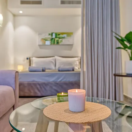 Official Mercury - With Rooftop Pool Access Apartmán