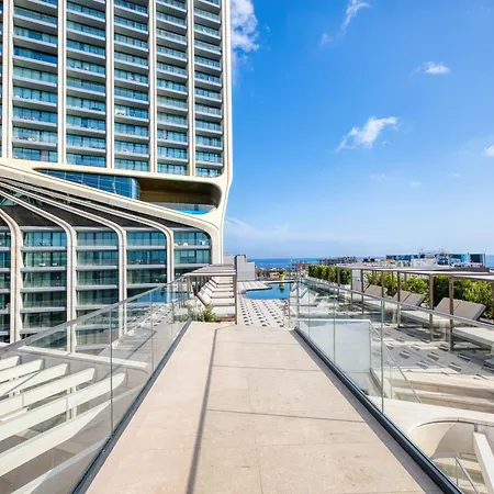 Official Mercury | With Rooftop Pool Access