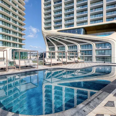 Official Mercury - With Rooftop Pool Access Apartmán