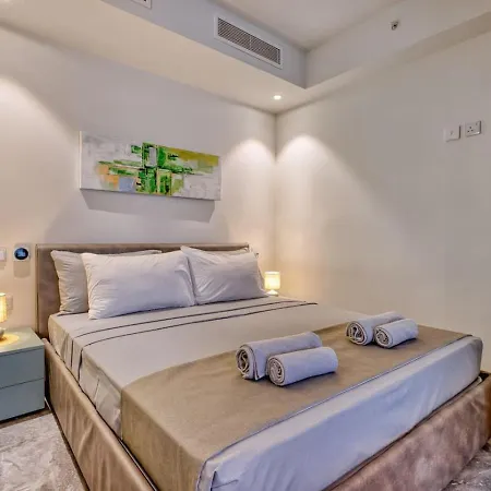 Apartment Official Mercury With Pool Access