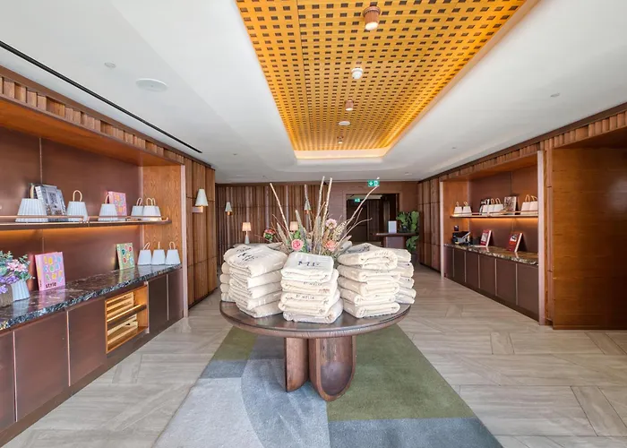 Apartamento Official Mercury - With Rooftop Pool Access San Julián