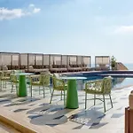 Official Mercury - With Rooftop Pool Access Apartment