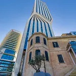 Official Mercury - With Rooftop Pool Access Apartment